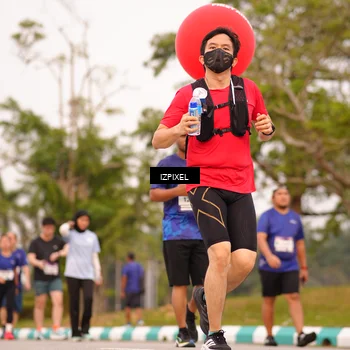 Runner Photo 7543796