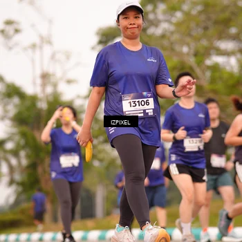 Runner Photo 7543801
