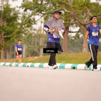 Runner Photo 7543839