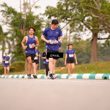 Runner Photo 7543843