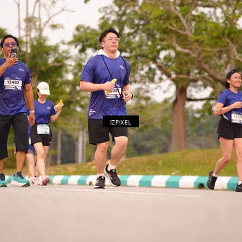 Runner Photo 7543851