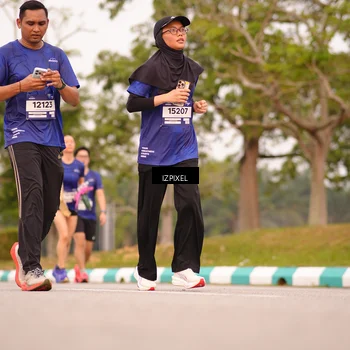 Runner Photo 7543879