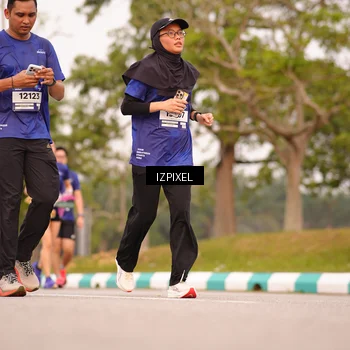 Runner Photo 7543880