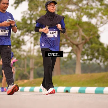 Runner Photo 7543885