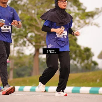 Runner Photo 7543887