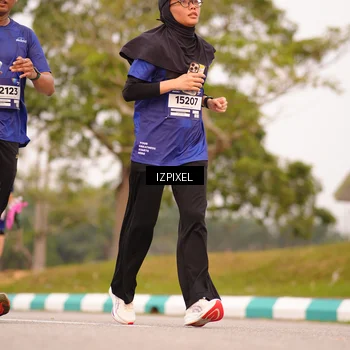 Runner Photo 7543888