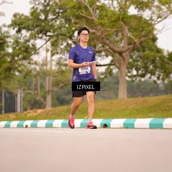 Runner Photo 7543896