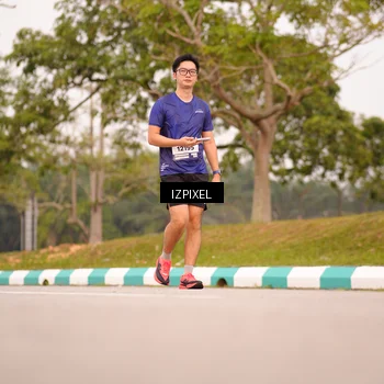 Runner Photo 7543898