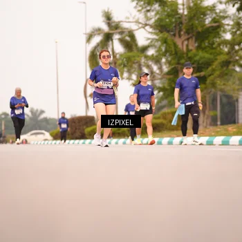 Runner Photo 7543902