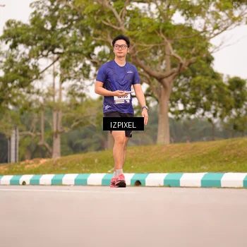 Runner Photo 7543906
