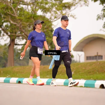 Runner Photo 7543929