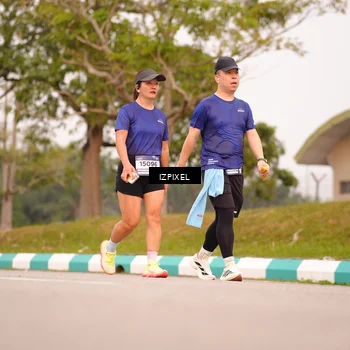 Runner Photo 7543931