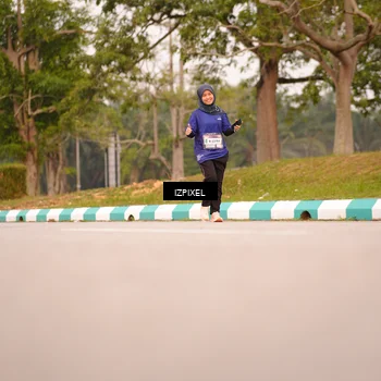 Runner Photo 7543947