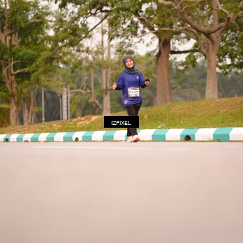 Runner Photo 7543950