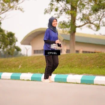 Runner Photo 7543964