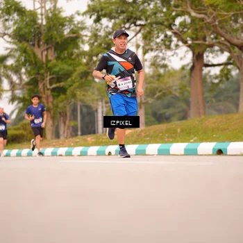 Runner Photo 7543988