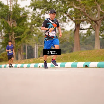 Runner Photo 7543989