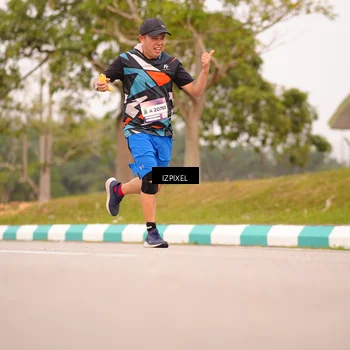 Runner Photo 7543992