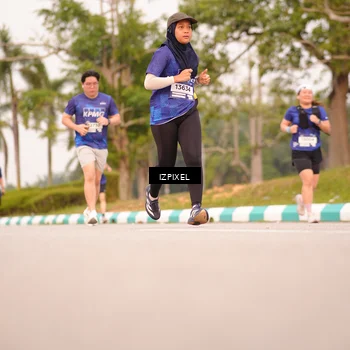 Runner Photo 7544003