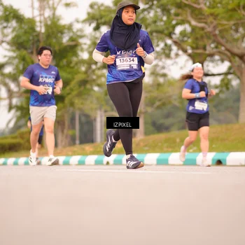 Runner Photo 7544004