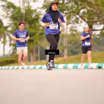 Runner Photo 7544006