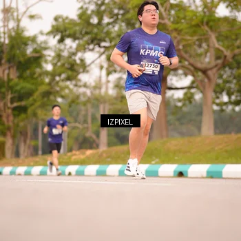 Runner Photo 7544017