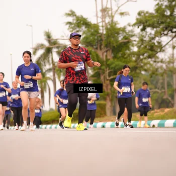 Runner Photo 7544025