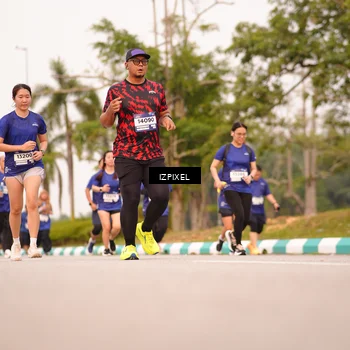 Runner Photo 7544027