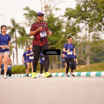 Runner Photo 7544028