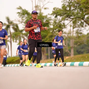 Runner Photo 7544030