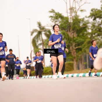 Runner Photo 7544039