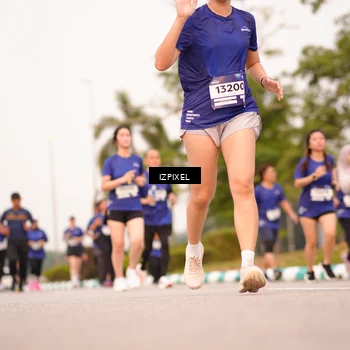 Runner Photo 7544040
