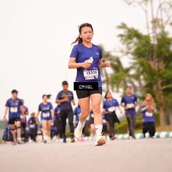 Runner Photo 7544043