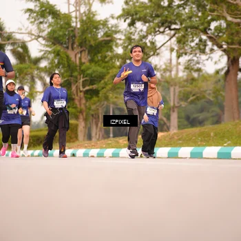 Runner Photo 7544054