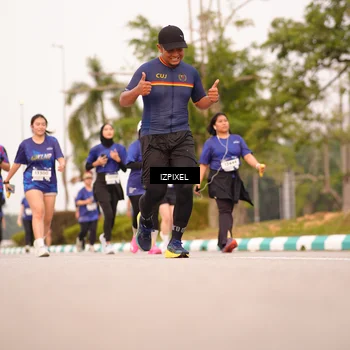 Runner Photo 7544055