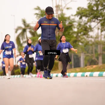 Runner Photo 7544057