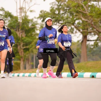 Runner Photo 7544070