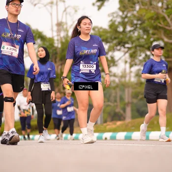 Runner Photo 7544072