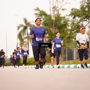 Runner Photo 7544104