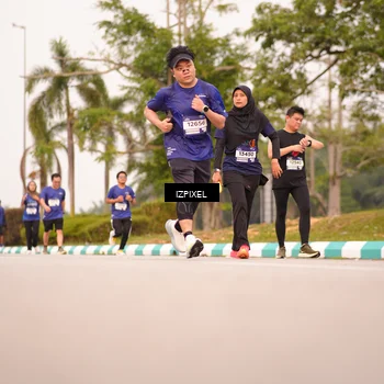 Runner Photo 7544127