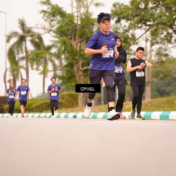 Runner Photo 7544131