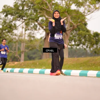 Runner Photo 7544143