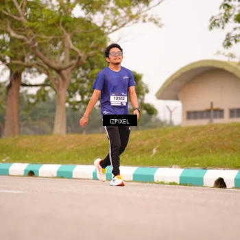 Runner Photo 7544151