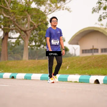 Runner Photo 7544154