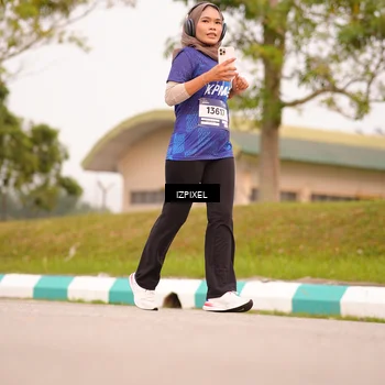 Runner Photo 7544172