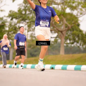 Runner Photo 7544241
