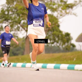 Runner Photo 7544242