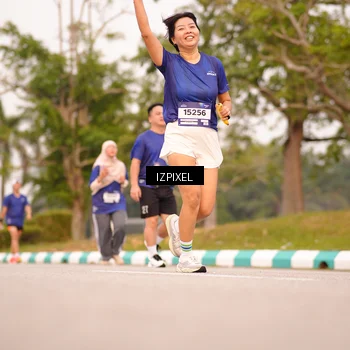 Runner Photo 7544243