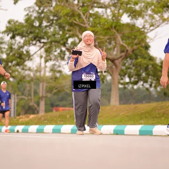 Runner Photo 7544253