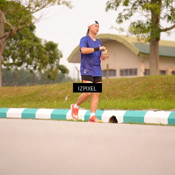 Runner Photo 7544272